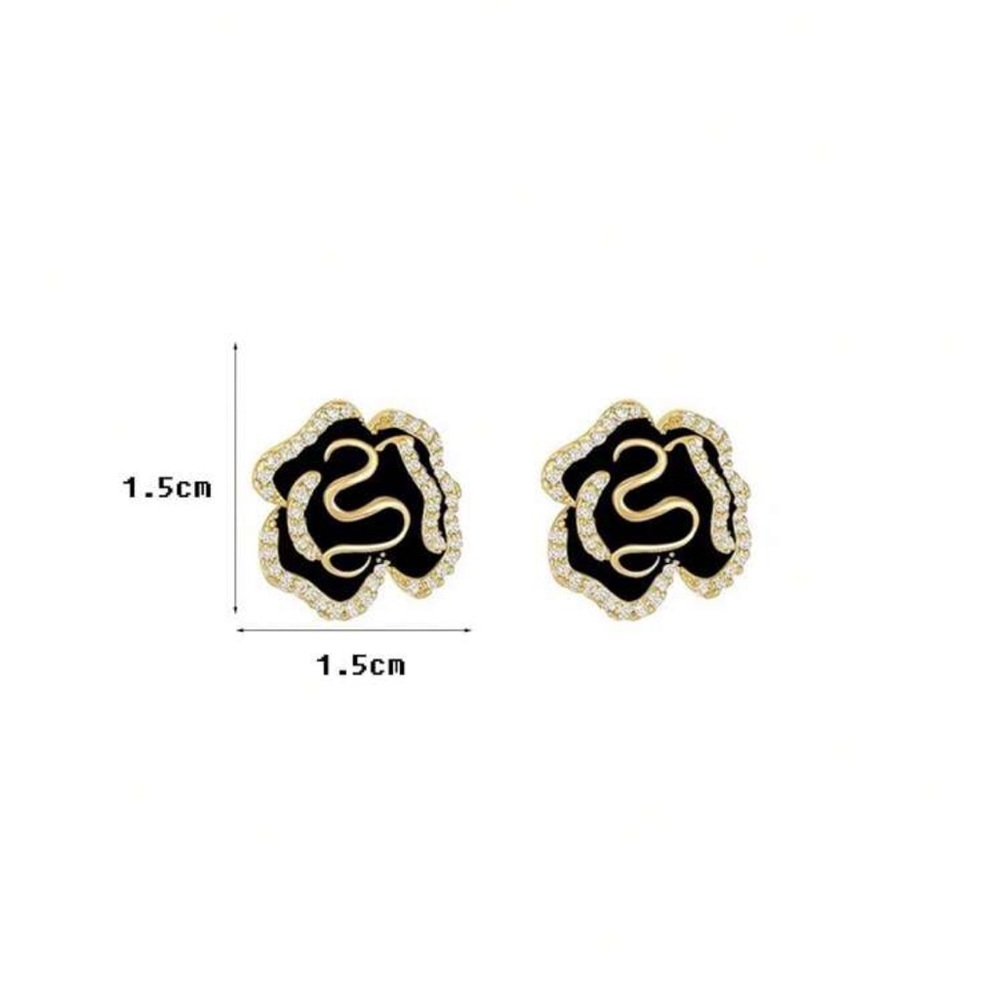 BRAND NEW🖤Vintage French Design Luxurious Rhinestone Floral Stud Earrings - Picture 5 of 5